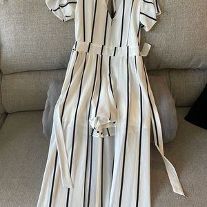 Cute ivory dress romper